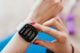 Os 10 Melhores Smartwatches Femininos de 2026: da Apple, Samsung e mais!