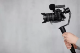 Os 10 Melhores Estabilizadores de Câmera de 2026: da DJI, Zhiyun, FeiyuTech e mais!